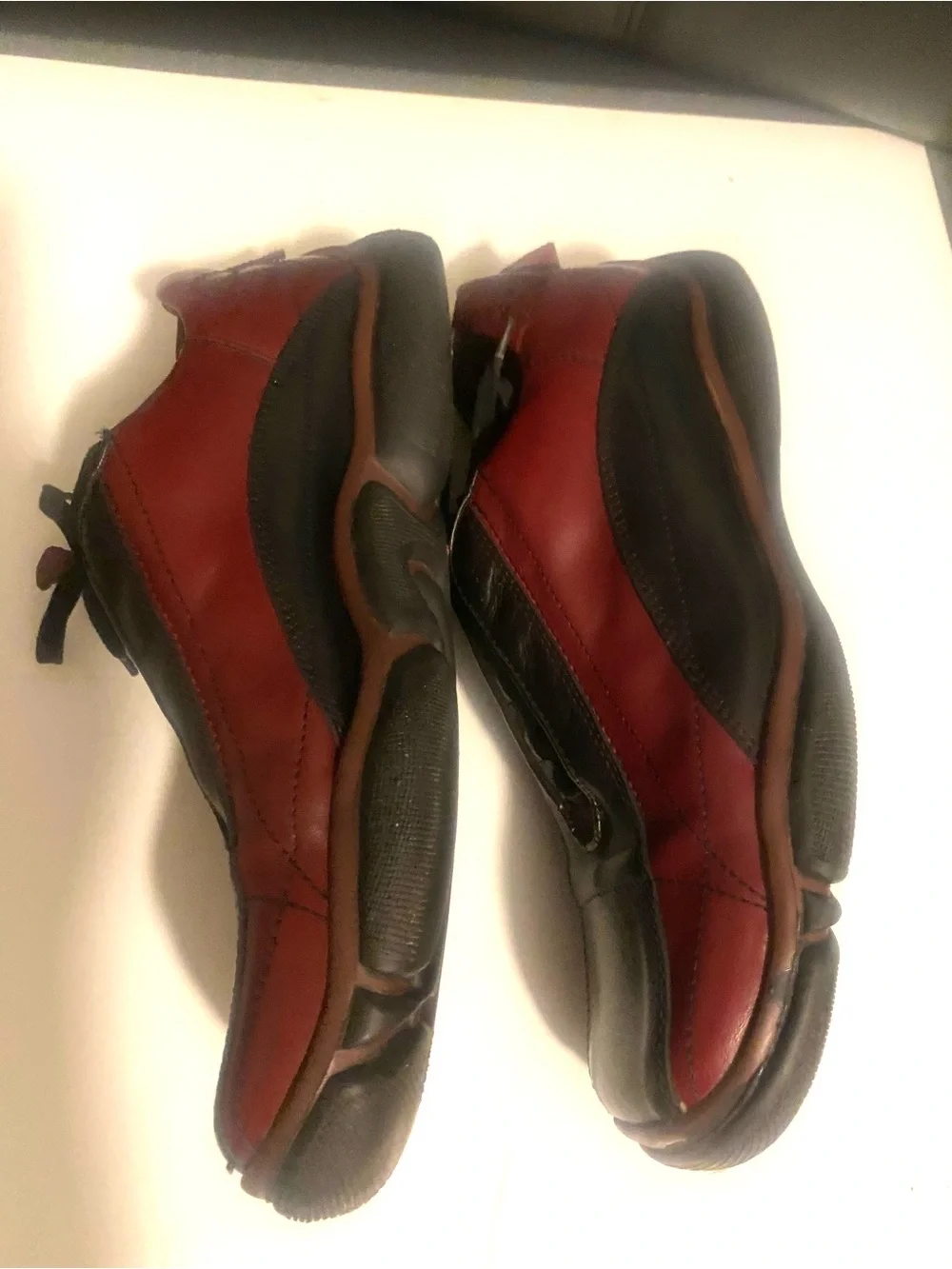 BED|STU Two-Tone Red and Black Leather Lace-Up Derby